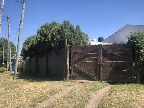 Venta de casa en A. Korn - 3 Ambientes