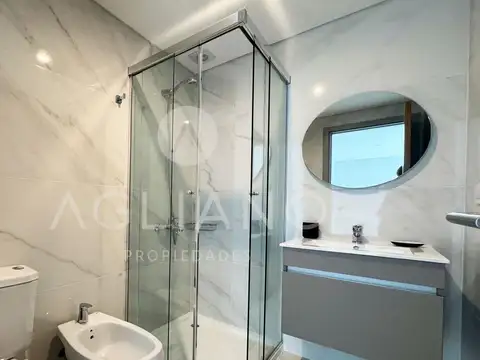 Departamento en Alquiler con 1 cocheras