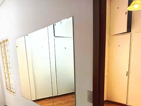 Av Belgrano 1800, Piso 2º