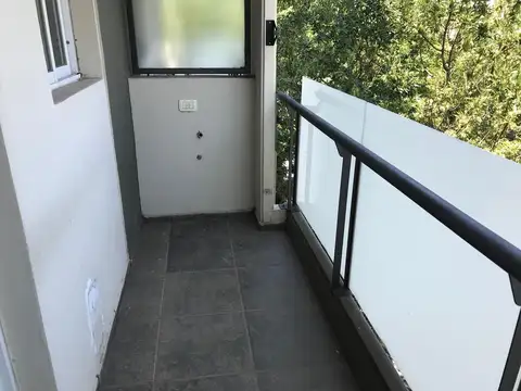 Departamento en Alquiler en Abasto, $ 600.000