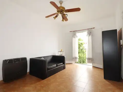 VENTA DEPTO 4 AMB EN SAN ANDRES  BALCON B/EXPENSAS