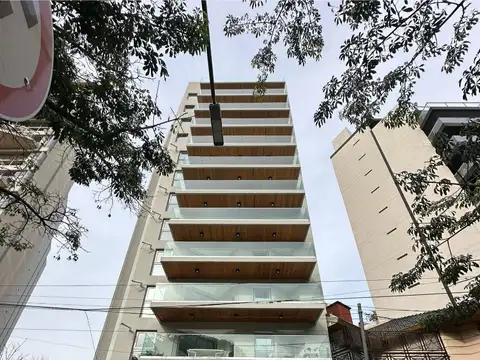 PISO DE CATEGORIA 3 AMB 3 Y 5 PISO CON HELADERAY FREEZER, LAVARROPAS Y SECARROPAS POR SEPARADO