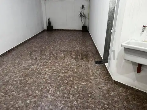 Departamento en Alquiler en Colegiales, USD 600