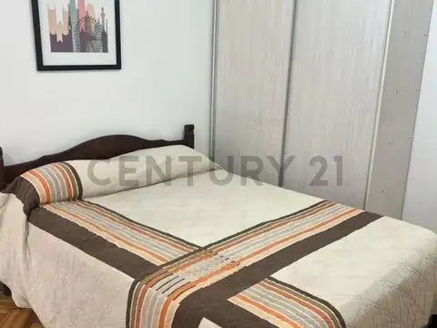 Moderno departamento en Colegiales Amoblado con Patio .