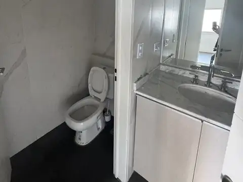 Oficina en Venta en Barrio Norte, USD 385.000