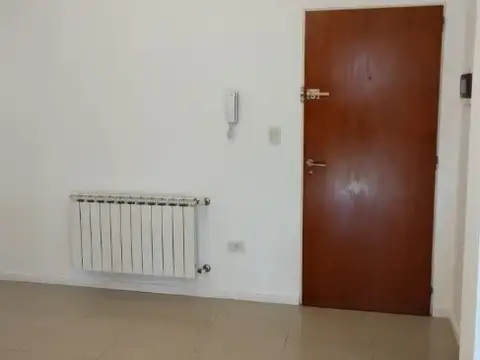 Avenida Rivadavia 20100