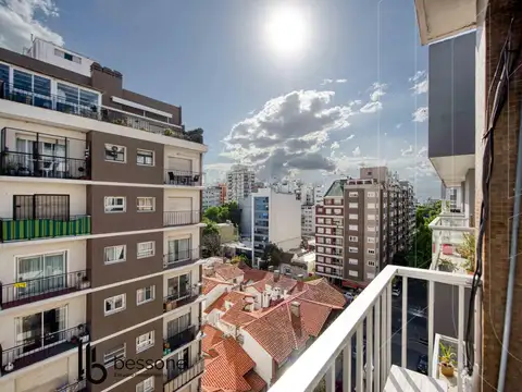 Almirante Brown  al 2500