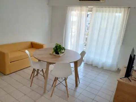 Palermo, Scalabrini Ortiz  2300 y Charcas, 3 amb, u$s 800 + servicios.  (alq min 3 meses)