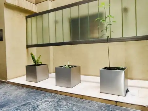 Nva Cba, 1d 1b sobre Illia piso alto.