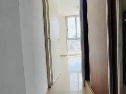 Nva Cba, 1d 1b sobre Illia piso alto.