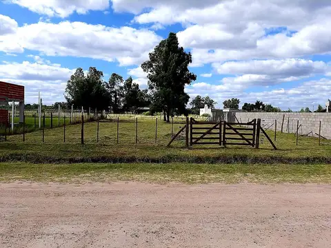 Terreno en Venta en Ranchos, USD 25.000