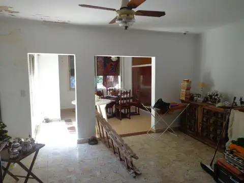 Depto Tipo Casa en Venta 50 años