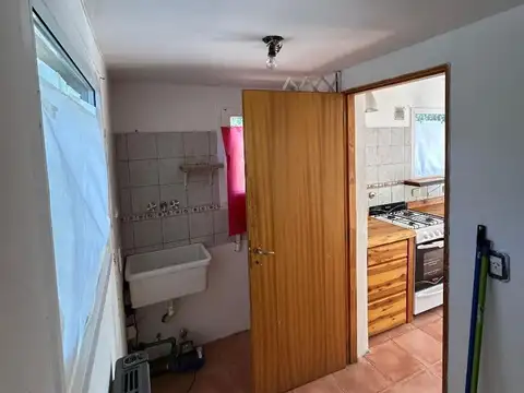 Casa 3 ambientes con 2 baños