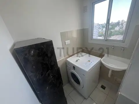 DEPTO AMOBLADO EN ALQUILER LA PLATA