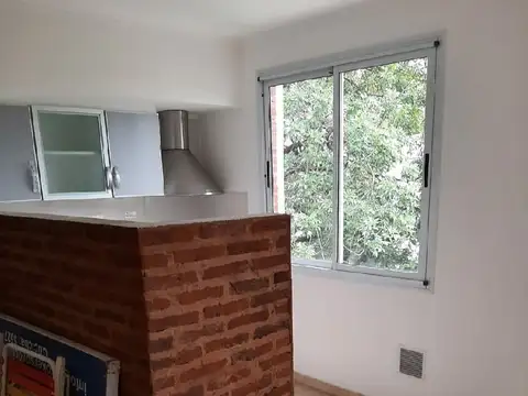 Departamento en Alquiler en Flores Norte, $ 600.000