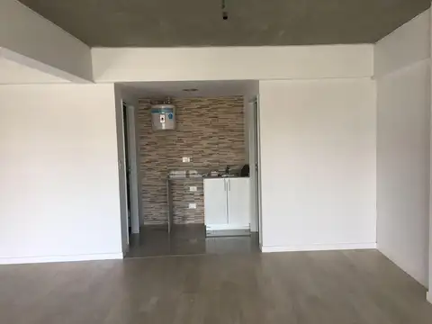 Oficina 2 ambientes con 1 baño