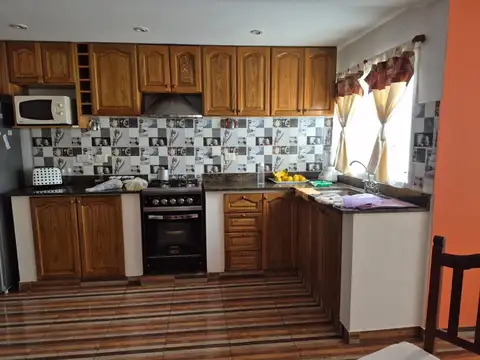 Casa en Venta en Ituzaingo, USD 110.000