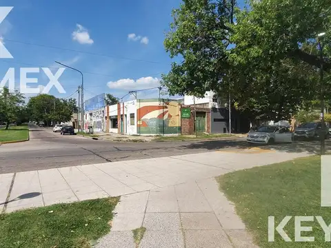 Plaza Sarmiento 19 y 66