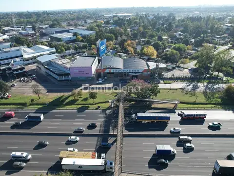 Colectora Este Panamericana 27200