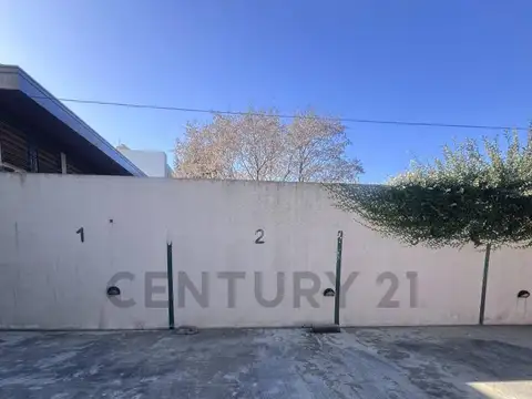 37 e/ 29 y 30 1700, Piso 1