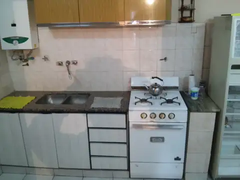 Depto Tipo Casa en Alquiler Temporal en Punta Mogotes, $ 98.000