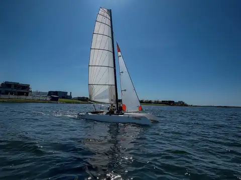 Barrio Amarras, Puertos del Lago, Escobar