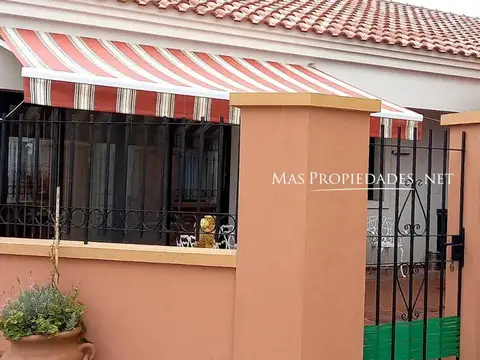 Venta Casa en La Providencia Pueblo Mediterraneo 1 Dormitorio Canning 100