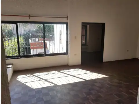 Zona tribunales - 2 plantas - 3 dormitorios ideal estudio