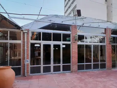 Local en Venta 76 años