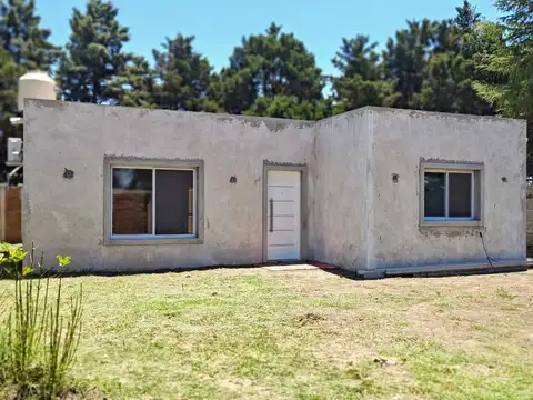 Venta de casa 3 ambientes a terminar en Barrio San Jeronimo, Matheu, Escobar