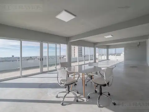 Edificio Comercial en Berazategui