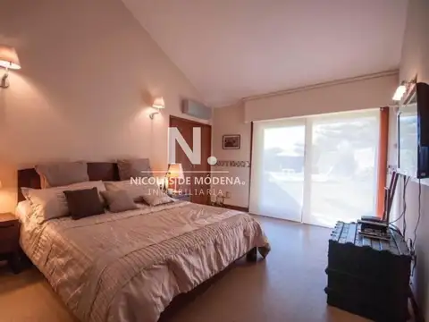 Casa en Venta en Playa Mansa, USD 1.050.000