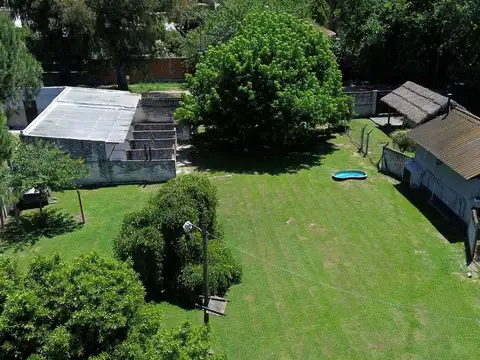 VENTA CASA QUINTA + CASA CASEROS  LA REJA MORENO