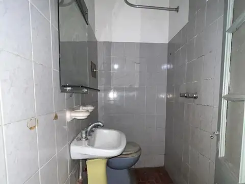 Depto Tipo Casa en Venta en Villa Adelina, USD 40.000