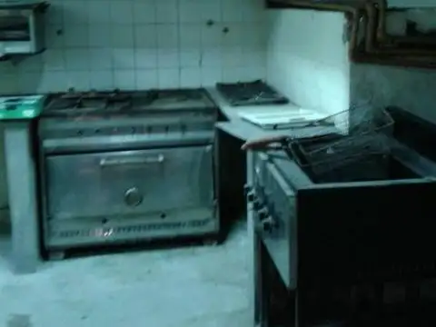 Local de 340m2 totales. Excelente ubicación