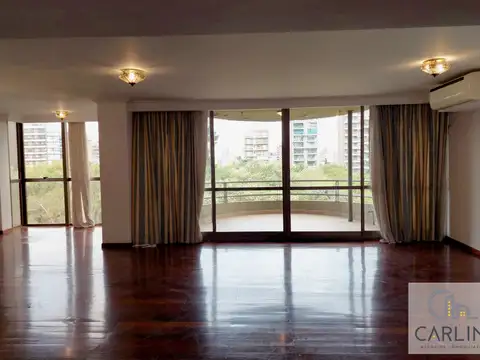 Departamento en Venta de 4 dormitorios