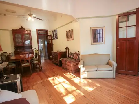 Casa en Venta en Villa Pueyrredon, USD 400.000