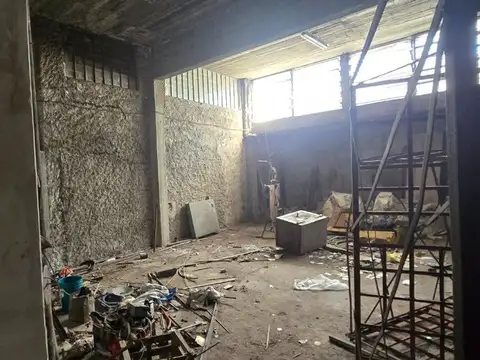 ALQUILER LOCAL- GALPON  USO COMERCIAL QUILMES