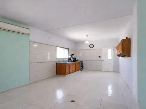 Casa en Venta en Villa De Mayo, USD 80.000