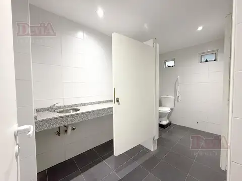 Av. General Paz al 12400