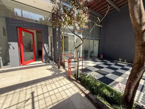 Av. General Paz al 12400