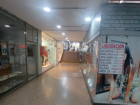 Local en Alquiler 50 años