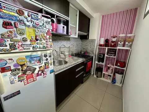 Ambrosetti 800, Piso 0