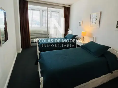 ALQUILER Y VENTA de encantador apartamento en Peninsula.