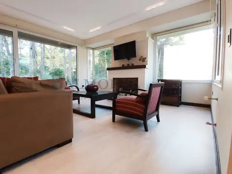 Penelope esquina Troya