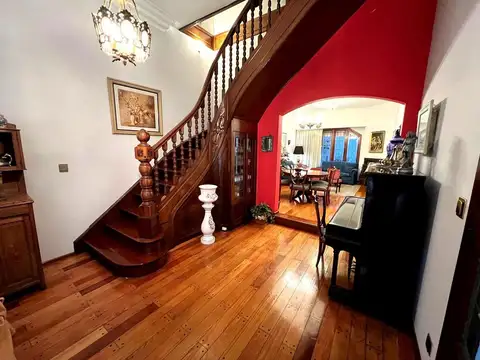 CASA VENTA FLORES COCHERA TERRAZA