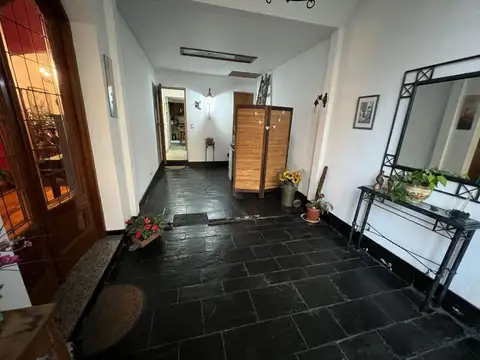 CASA VENTA FLORES COCHERA TERRAZA