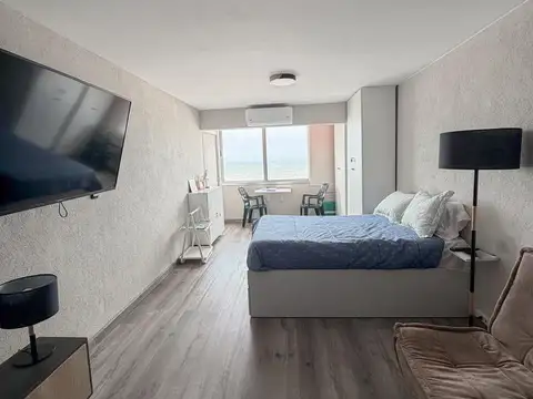 Departamento en Alquiler en Península, USD 2.250