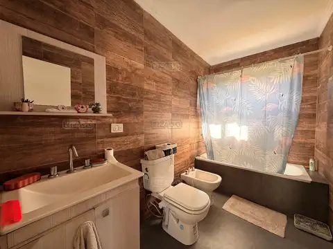 Casa  en Venta en San Ramón, Pilar del Este, Pilar