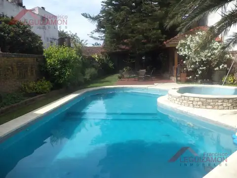 Casa en Venta de 4 dormitorios